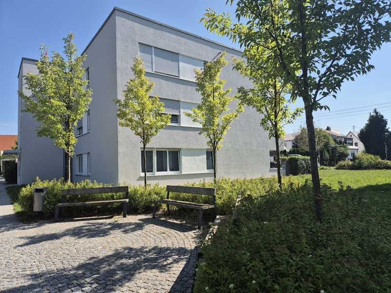                                                               Hochwertige 2-Zimmer-Wohnung mit Balkon - komfortabel und barrierefrei                                                       in Bärenkeller (Augsburg)