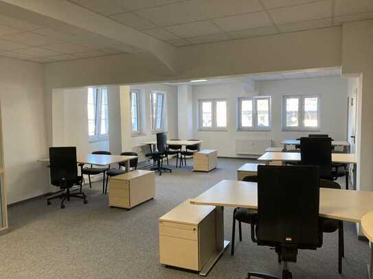 Voll eingerichtetes, großzügiges Büro in idealer Lage Weinheims.