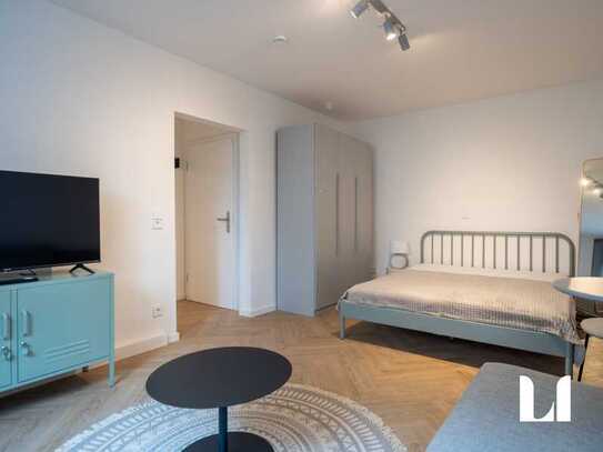 Luxuriös möblierte Designer-Wohnung in zentraler Lage, Stuttgart Ost