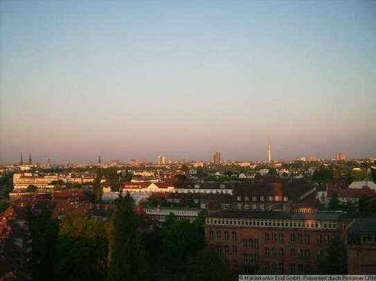 Alster und Panoramablick über Hamburg - Eigentumswohnung im Mundsburgtower