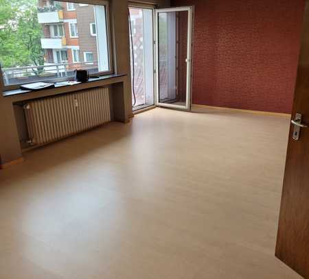 Gemütliche 2 oder 3 -Zimmer-Wohnung mit Balkon in Oberhausen