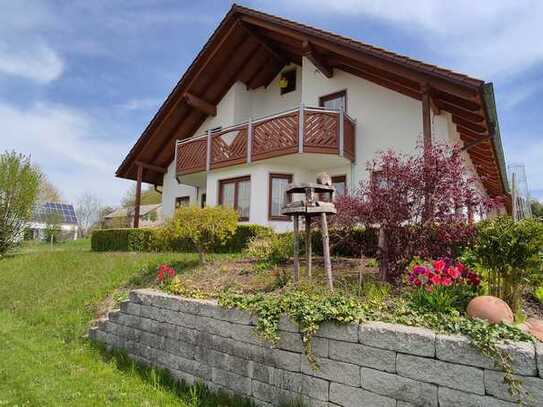 Moderne 3,5-Zimmer-Wohnung in Altenmünster