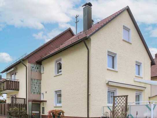 Gepflegtes 3-Familien-Haus in ruhiger Lage mit Garten, Garage und Terrasse