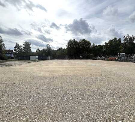 Gewerbefreifläche ca. 850 m² in Feucht am Bahnhof – ideal für Baugewerbe, Lagerung, Container & LKW