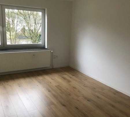 schöne Zweizimmerwohnung im Erdgeschoss