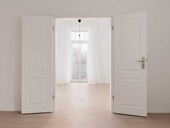 ALTBAU-JUWEL: HELLE & CHARMANTE 2-ZI.-WHG MIT BALKON
