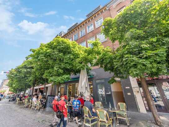 Leben und Wohnen gegenüber dem Düsseldorfer Rathaus