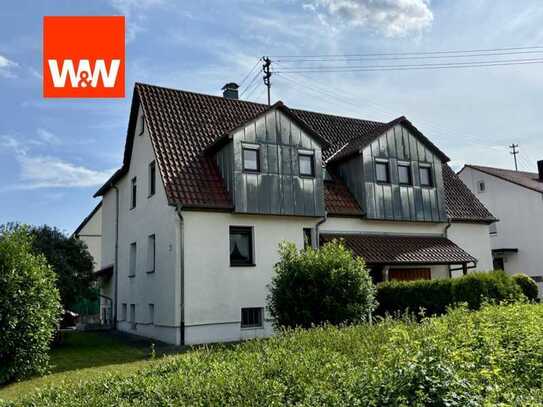 Freistehendes Einfamilienhaus mit Einliegerwohnung und Scheune