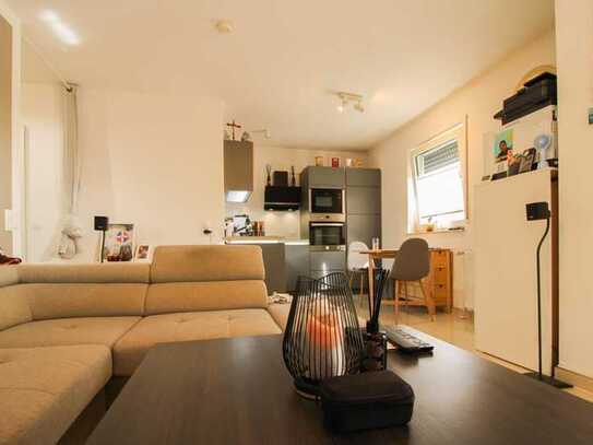 Renovierte 2-Zimmer-Wohnung in ruhiger Lage von Speyer – Inklusive Stellplatz und Balkon