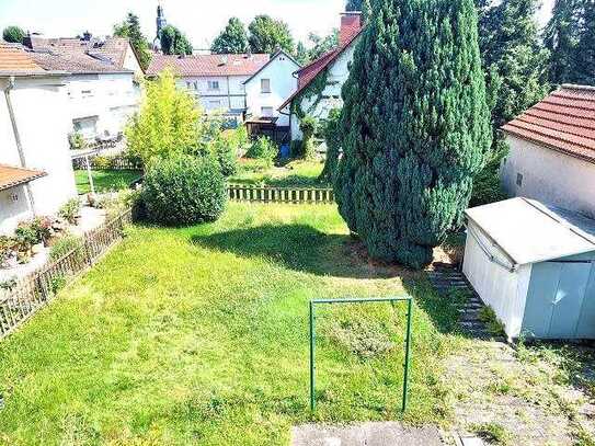 Schönes Baugrundstück mit Bestandsgebäude in Bad Homburg Ober-Erlenbach zu verkaufen