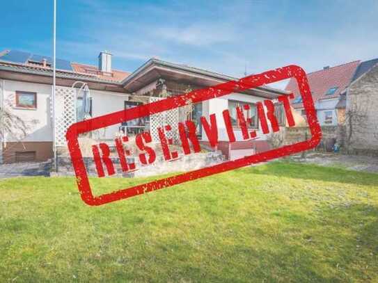 Traumhafter Familien-Bungalow in ruhiger Randlage in Staffort