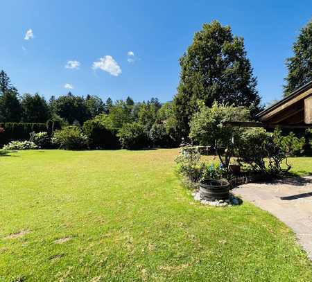 Aussergewöhnliche Villa mit Indoorpool und Bergblick