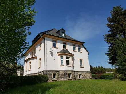 Schöne Gründerzeitvilla mit viel Platz und schönem Garten