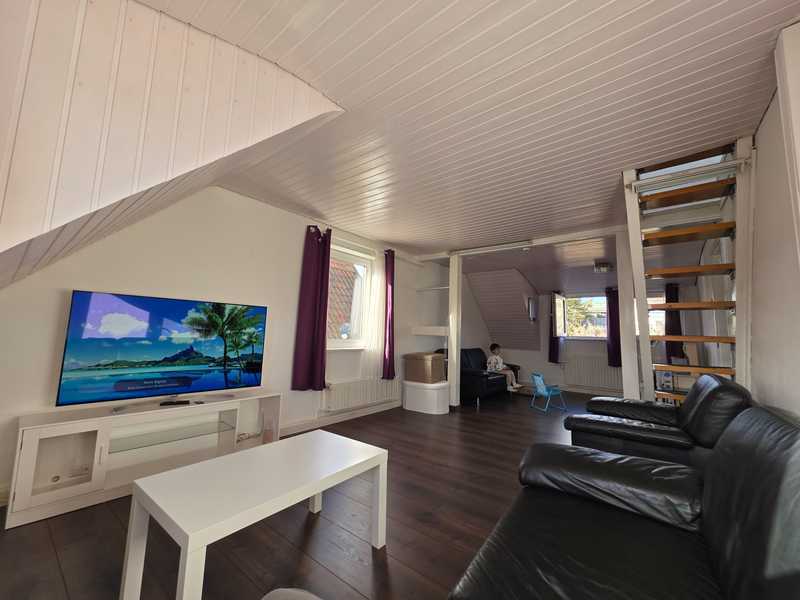 3-Zimmer-Maisonette-Dachgeschosswohnung in Stuttgart Zuffenhausen