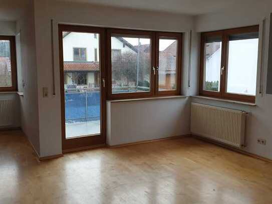 Renovierte 3-Zimmer-Wohnung mit Balkon und Einbauküche in Laichingen