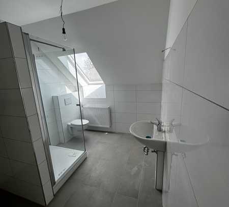 Gemütliche 4-Zimmer-Wohnung in ruhiger Lage mit Balkon in Offenbach an der Queich