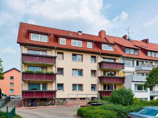 Frisch renovierte 2-Zimmer-Wohnung mit Balkon!