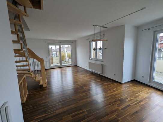 Exklusive 2-Zimmer-Maisonette Penthouse-Wohnung mit Dachterrasse und EBK in Jockgrim