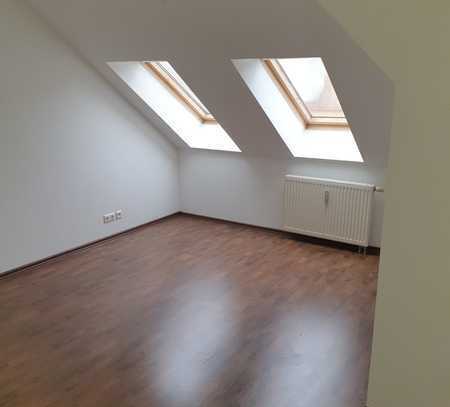 VERMIETUNG : 2-Raum-Wohnung mit 51 m² Wfl. mit Terrasse in MD-Sudenburg