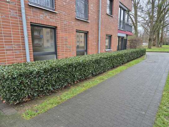 Stilvolle 3-Zimmer-Erdgeschosswohnung mit Terrasse und eigenem Gartenanteil in Köln Merheim