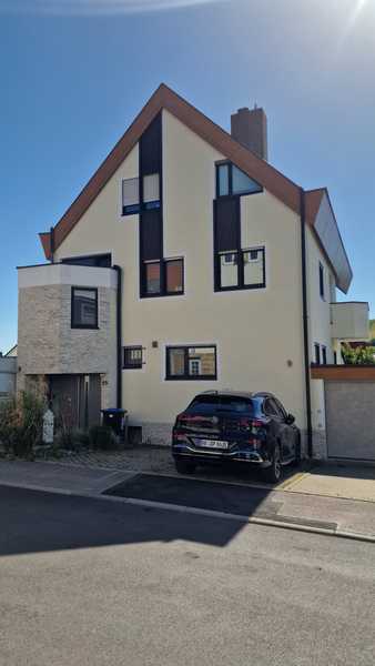                                                               Traumhafte 2-Zimmer-DG-Wohnung, gro&szlig;e Dachterrasse, Klimaanlage &amp; Blick auf die&hellip;                                                       in Stetten (Unterallgäu)