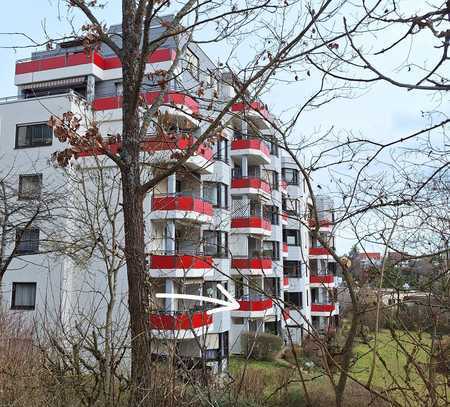 Ruhige 2,5-Zimmer-Wohnung mit Balkon und EBK in Stuttgart-Botnang