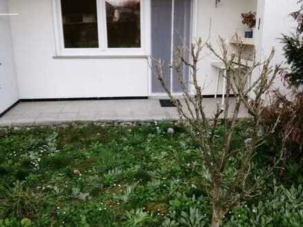 Schöne ruhige 2-Zimmer-Erdgeschosswohnung mit Terrasse in Pleidelsheim