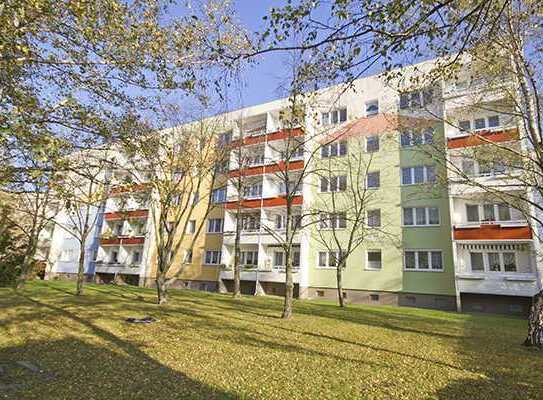 In der Herrichtung! 2 Räume mit Balkon im Süden.