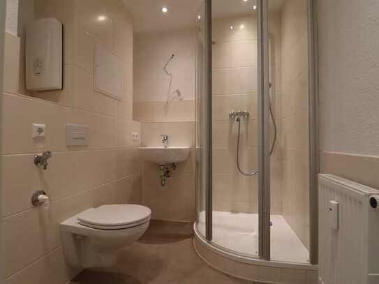 3-Raumwohnung mit Balkon und Dusche