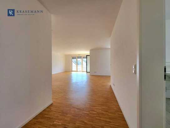 Neubau: Großer West-Balkon und Abstellkammer!