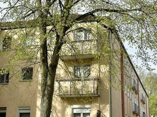 Freie Wohnung mit Balkon in toller Lage inkl. gültigem Angebot zum Umbau