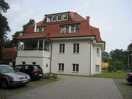 Wunderschöne 4 Zimmerwohnung mit großzügigem Balkon