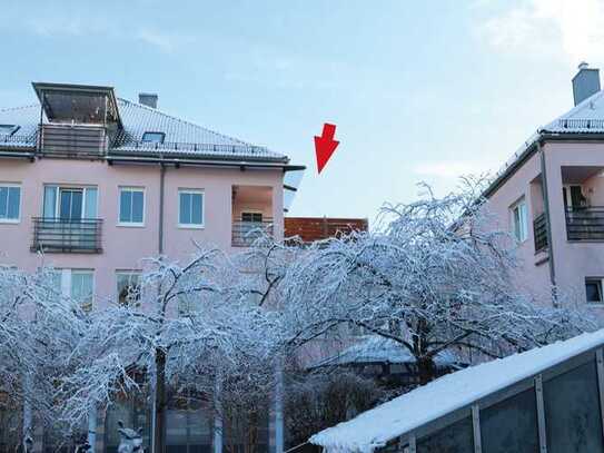 Einmalige 2-Zimmerwohnung mit großer Dachterrasse auf 2 Ebenen in zentralster Lage von Neubiberg