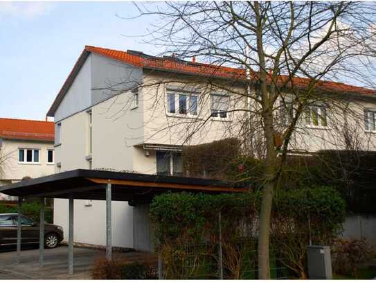 Schönes 5-Zimmer-Reiheneckhaus in Kornwestheim