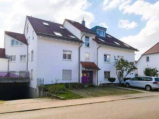 Gemütliche 2-Zimmer-Wohnung mit großem Balkon und Teckblick zu vermieten!