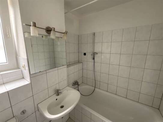 *** WBS erforderlich *** Schöne 2.5 Zimmer Wohnung in Düsseldorf