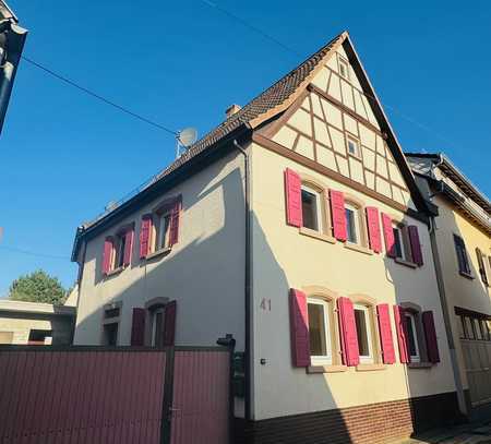 *** HAUS - 2 WOHNUNGEN - TEILVERMIETET ***
