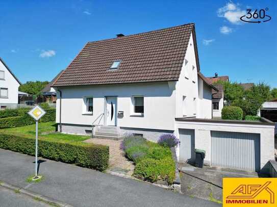 Freistehendes Familienhaus in schöner Lage - großes Grundstück inklusive!