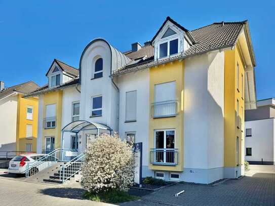 Rollstuhlgerecht, Balkon, Einbauküche möglich