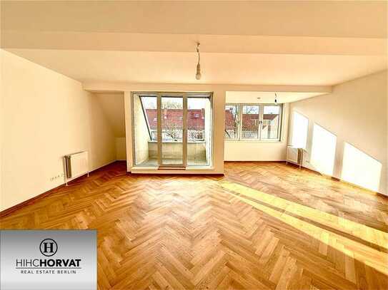 GERÄUMIGE, HELLE WOHNUNG MIT TERRASSE IN GUTER LAGE PANKOW WEISSENSEE! 4.OG, LIFT, DUSCHE, PARKETT!