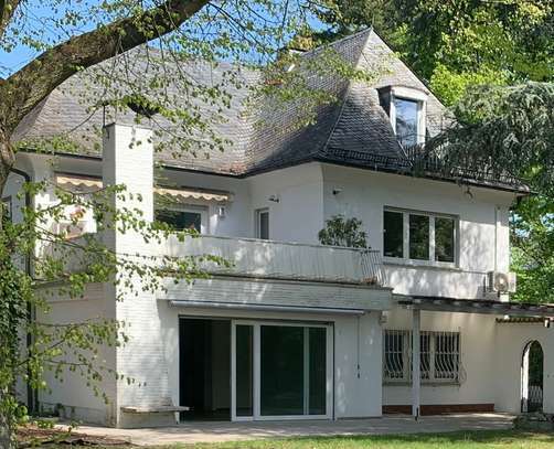 Helle 3 Zimmer-Wohnung mit großem Balkon