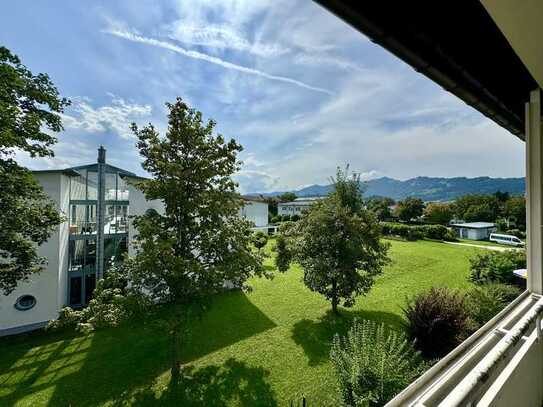 Zentrale Wohnoase in Sonthofen mit Balkon, Bergblick und Garage