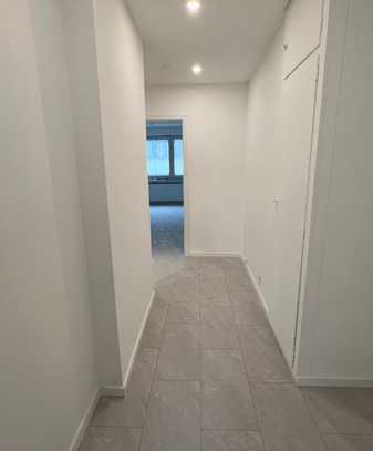 Moderne 3,5-Zimmer-Wohnung mit Balkon in TOP-Lage in Düsseldorf-Friedrichtstadt!