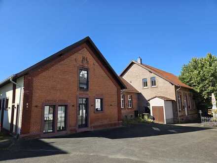 Saniertes Gebäudekomplex zu günstigem Quadratmeterpreis in Messel!