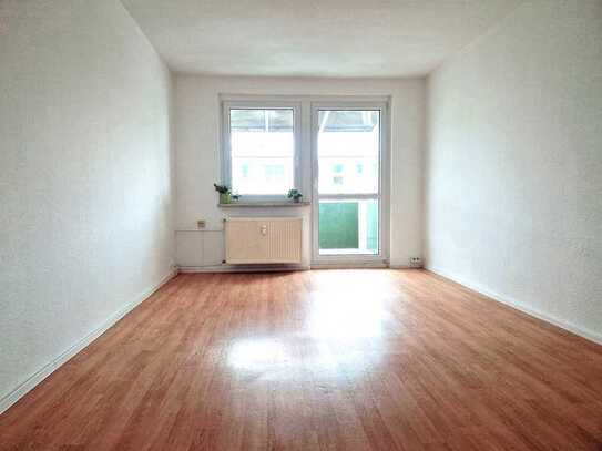 *1 - Monat Kaltmietfrei* - Robert-Koch-Siedlun 32 -3 - Raumwohnung mit Balkon ab sofort verfügbar!