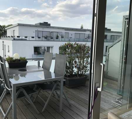 Traumhafte Penthousewohnung mit großer Dachterrasse in bester Lage