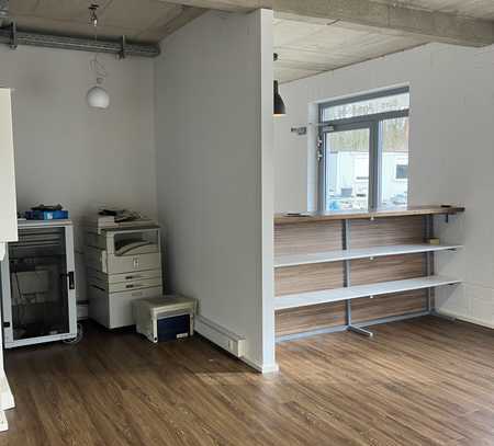 210 m² Büro mit Lagermöglichkeiten und Sanitär zu vermieten (bis 30.06.2025 verfügbar)