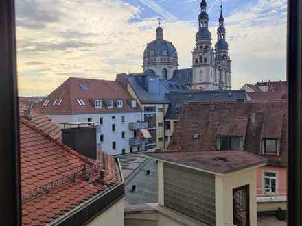 Helle, frisch sanierte 3-Zimmer-Wohnung / Büro / Praxisräume in der Innenstadt von Würzburg