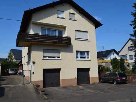 3-Familienhaus + kleines Haus im Garten + Lagerhalle