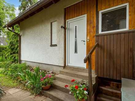 Ihr Familiendomizil in Kaulsdorf: Idyllische Doppelhaushälfte mit liebevoll gestaltetem Garten